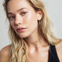 Load image into Gallery viewer, Color + Light: Crème