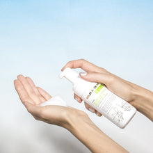 Load image into Gallery viewer, Detox Clarifying Facial Wash