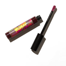 Load image into Gallery viewer, Hyaluronic Acid + Vitamin A + E Lip Gel
